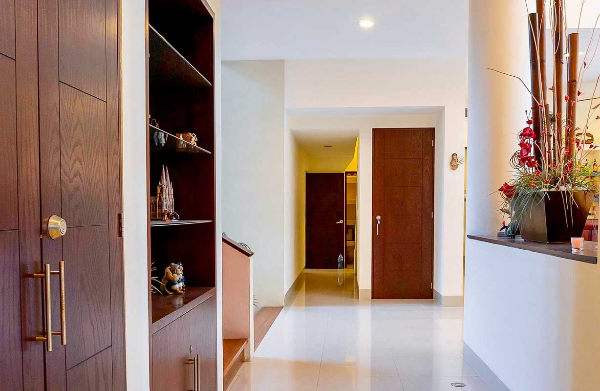 residencia imponente con amplios espacios en nuevo vallarta