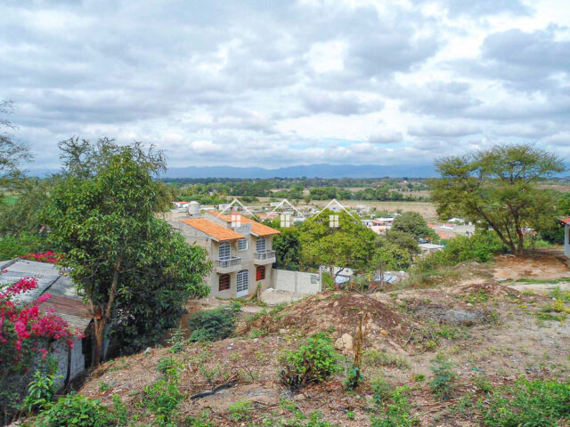 Terreno cerca de Ixtapa y Ecoterra. El Ranchito