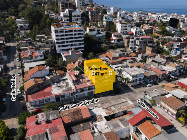 Edificio en Venta en el Centro de Puerto Vallarta