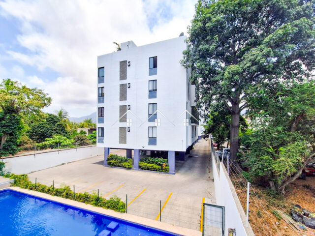 Departamento en Venta en Condominio Fontanal, Puerto Vallarta