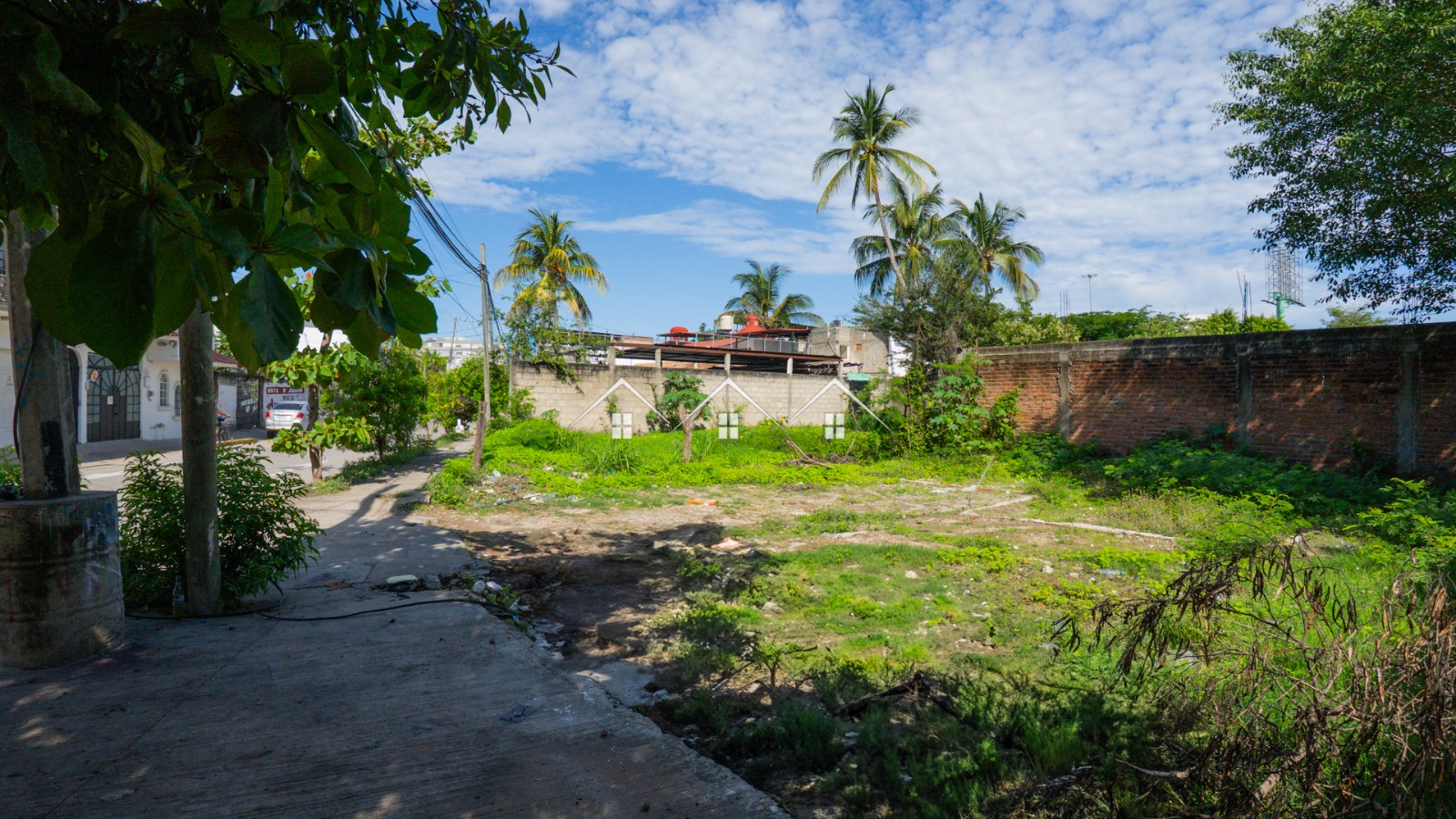 lot in sale in villa las flores, jal.