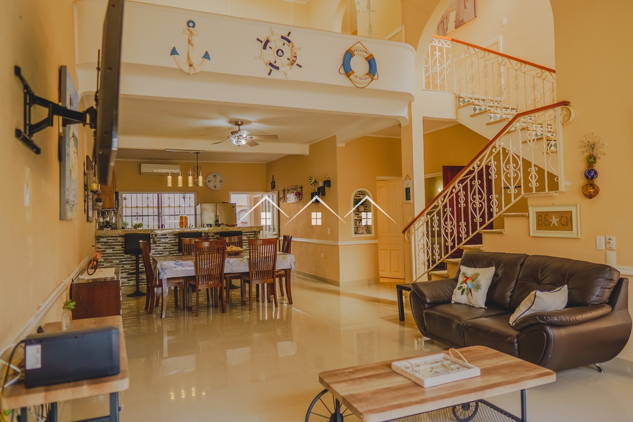 residencia sustentable con departamento independiente en las aralias