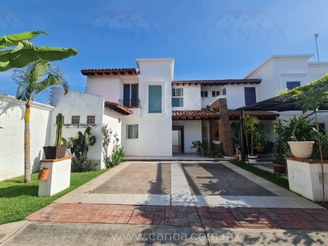 CASA VILLA ESMERALDA